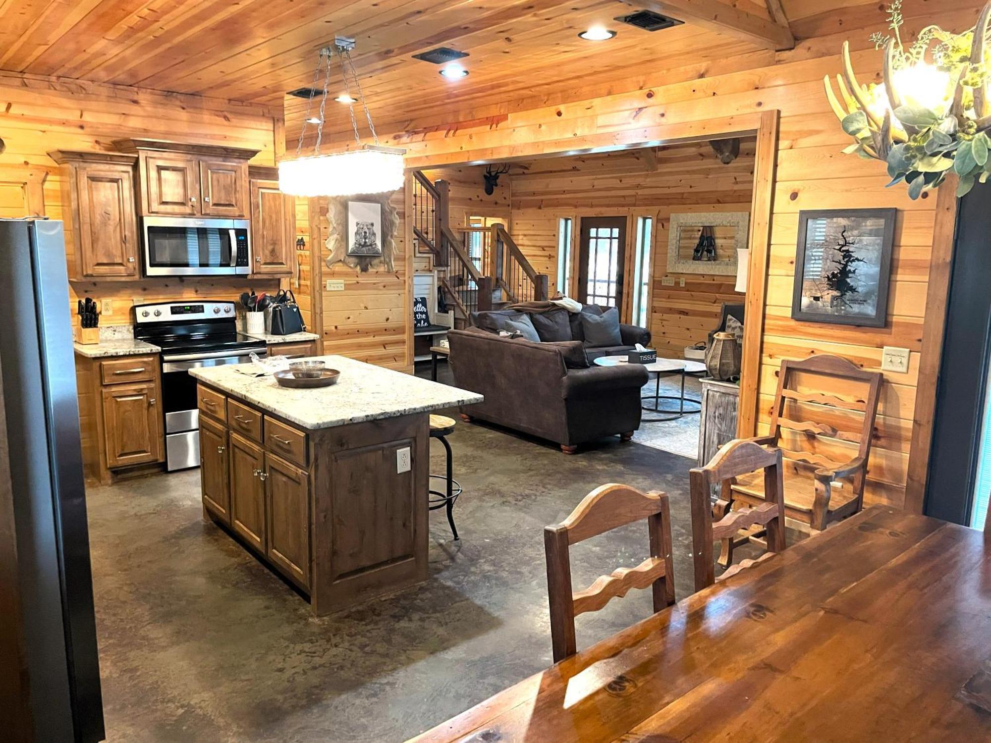 4Br/3Bth Family Cabin With A Hot Tub, Sleeps 14 Broken Bow Eksteriør bilde