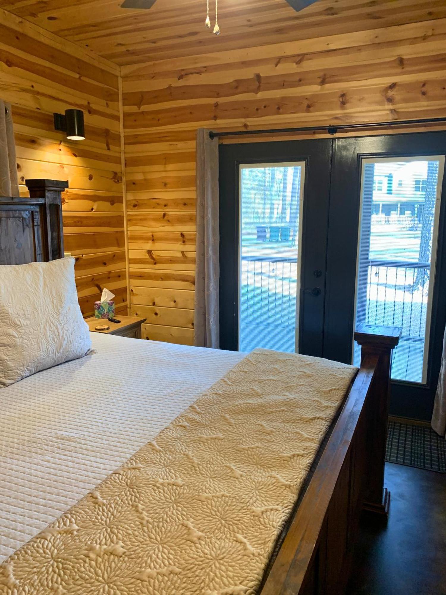 4Br/3Bth Family Cabin With A Hot Tub, Sleeps 14 Broken Bow Eksteriør bilde